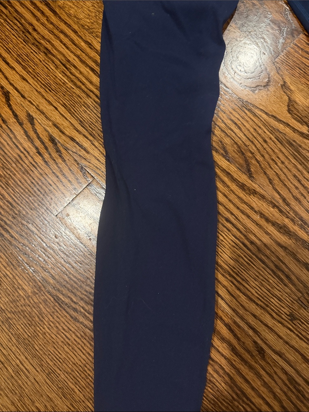 Lululemon align navy leggings 25” - Picture 6 of 7